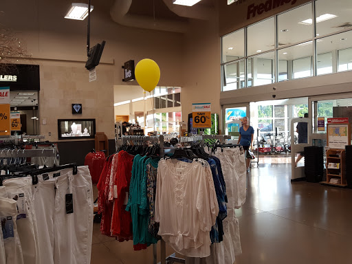 Grocery Store «Fred Meyer», reviews and photos, 26520 Maple Valley Black Diamond Rd SE, Maple Valley, WA 98038, USA