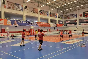 Muratpaşa Belediyesi Süleyman Evcilmen Spor ve Sergi Salonu image