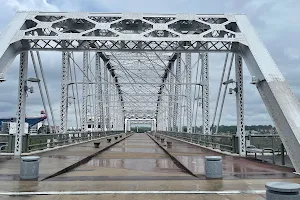 John Seigenthaler Pedestrian Bridge image