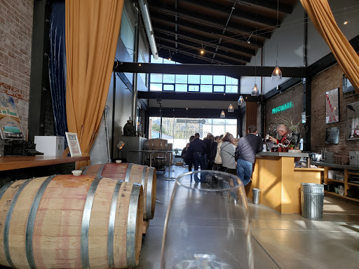 Winery «Pech Merle Winery Tasting Lounge», reviews and photos, 21001 Geyserville Ave, Geyserville, CA 95441, USA