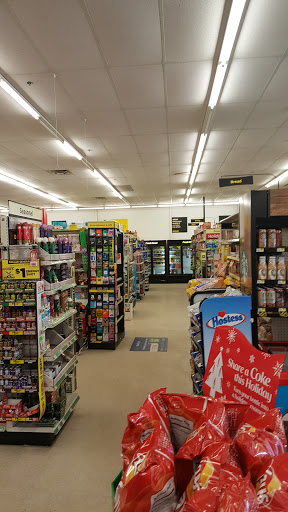 Home Goods Store «Dollar General», reviews and photos, 312 2nd St, Wellsville, OH 43968, USA