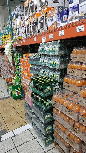 Supermarket «Rey Chavez Distributors Corporation», reviews and photos, 780 W 17th St, Hialeah, FL 33010, USA