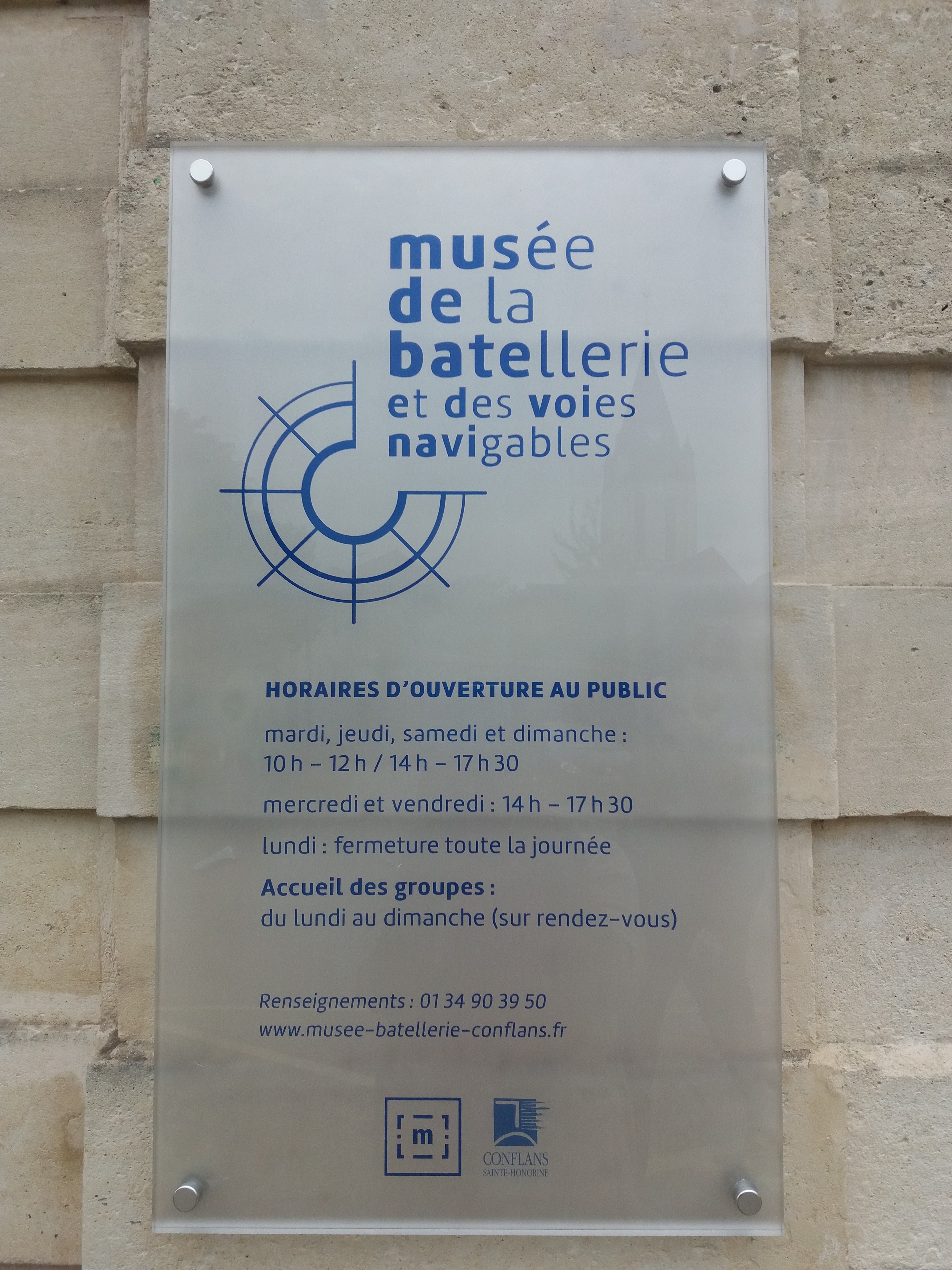 Photo n° 2 de l'avis de Narguisse.o fait le 10/09/2017 à 07:31