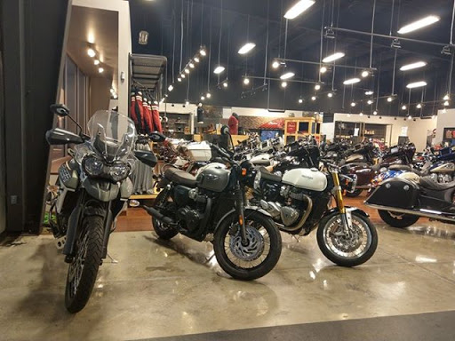 Motorcycle Dealer «BMW, Indian, and Slingshot Woodlands», reviews and photos, 198 Ed English Dr, Shenandoah, TX 77385, USA
