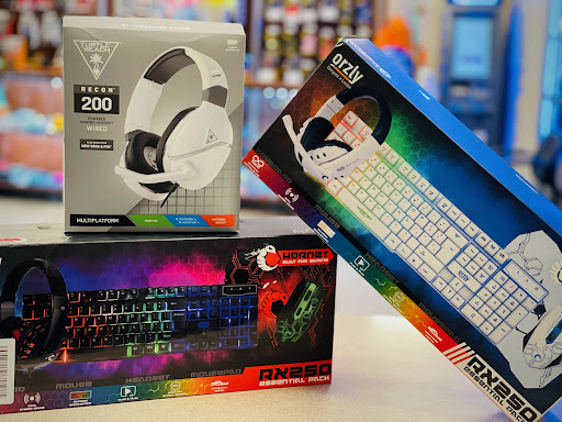 Cell Phone Store «Wireless Toyz 523», reviews and photos, 5891 W Craig Rd, Las Vegas, NV 89130, USA