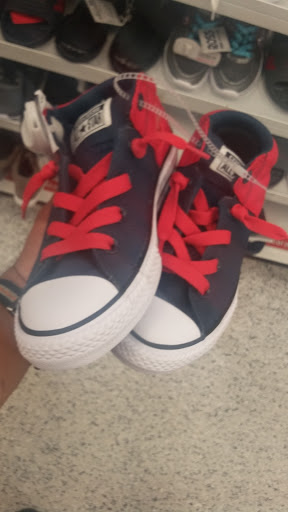 Clothing Store «Ross Dress for Less», reviews and photos, 4240 Kearny Mesa Rd, San Diego, CA 92111, USA