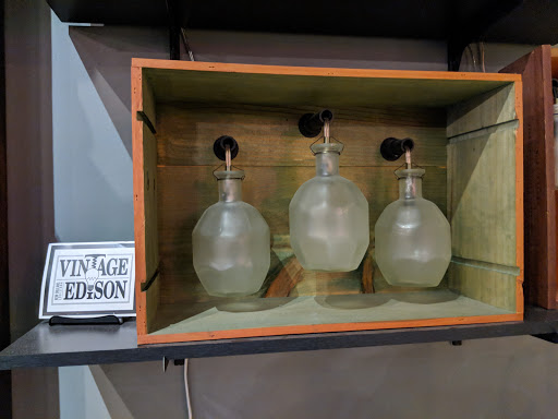 Wine Store «Cellar Rat Wine Merchants», reviews and photos, 1701 W Baltimore Ave, Kansas City, MO 64108, USA