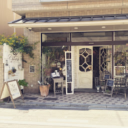京都 御所南 カフェ チェリッシュ 女子ウケ間違いなしファンタジーな雑貨カフェでいただく美しいパフェにうっとり よっしー 関西グルメの食べ歩き三味