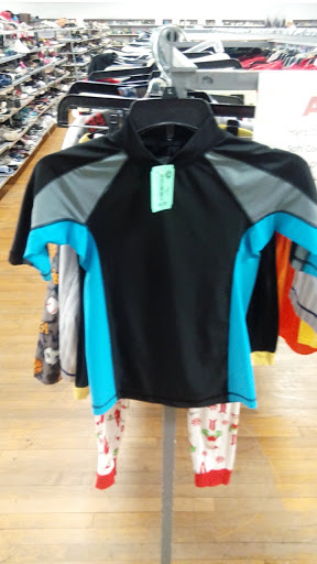 Thrift Store «Team Amvets Thrift Store», reviews and photos, 3315 South St, Long Beach, CA 90805, USA