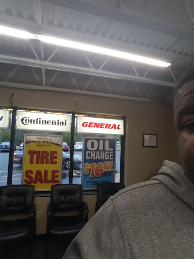 Auto Repair Shop «Car-X Tire & Auto», reviews and photos, 11825 Dorsett Rd, Maryland Heights, MO 63043, USA
