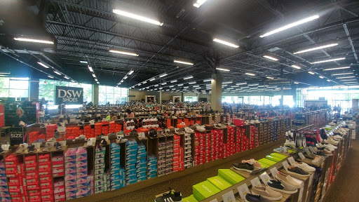 Shoe Store «DSW Designer Shoe Warehouse», reviews and photos, 1 Worcester Rd, Framingham, MA 01701, USA