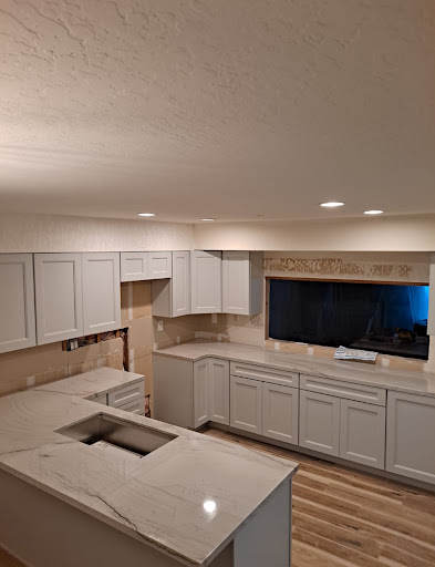 Flooring Store «Best Hardwood Flooring & Tile», reviews and photos, 3405 Kietzke Ln, Reno, NV 89502, USA