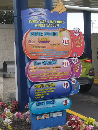 Car Wash «Wave Wash - Northwest Highway», reviews and photos, 12050 Northwest Hwy, Dallas, TX 75218, USA