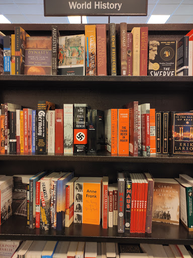 Book Store «Barnes & Noble», reviews and photos, 1245 NY-300, Newburgh, NY 12550, USA