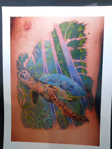 Tattoo Shop «Blue Moon Tattoo Co.», reviews and photos, 567 Eau Gallie Blvd, Melbourne, FL 32935, USA