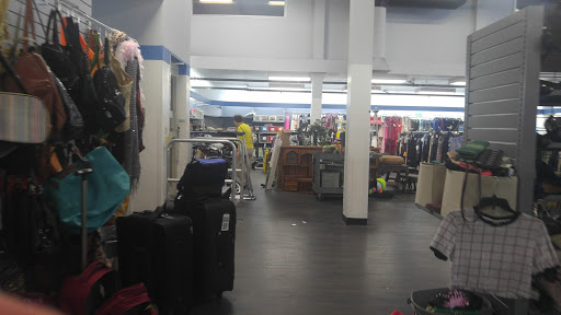 Thrift Store «Goodwill - Santa Monica», reviews and photos, 524 Santa Monica Blvd, Santa Monica, CA 90401, USA