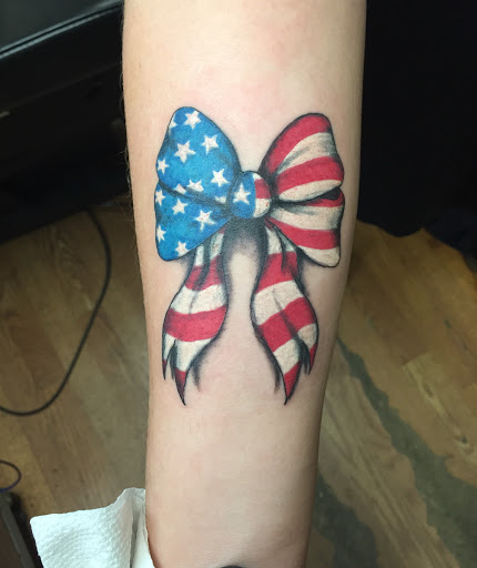 Tattoo Shop «Gulf Coast Professional Tattoo», reviews and photos, 10442 Front Beach Rd, Panama City Beach, FL 32407, USA