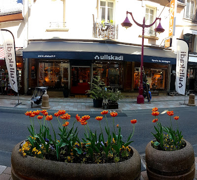 ullskadi Sports de montagne - Boutique centre ville à Mont-Dore