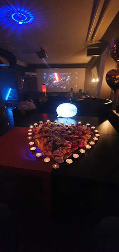Rezensionen über Narjil Shisha Lounge& Cafe Bar in Zürich - Café