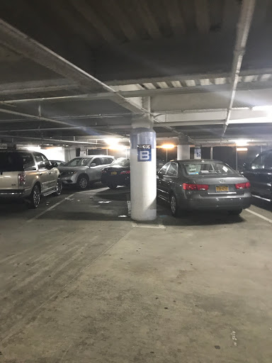 Shopping Mall «Atlantic Terminal Mall», reviews and photos, 139 Flatbush Ave, Brooklyn, NY 11217, USA