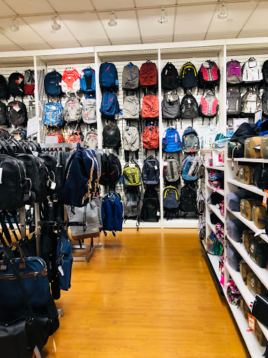 Department Store «Century 21 Department Store», reviews and photos, 61-35 Junction Blvd, Rego Park, NY 11374, USA