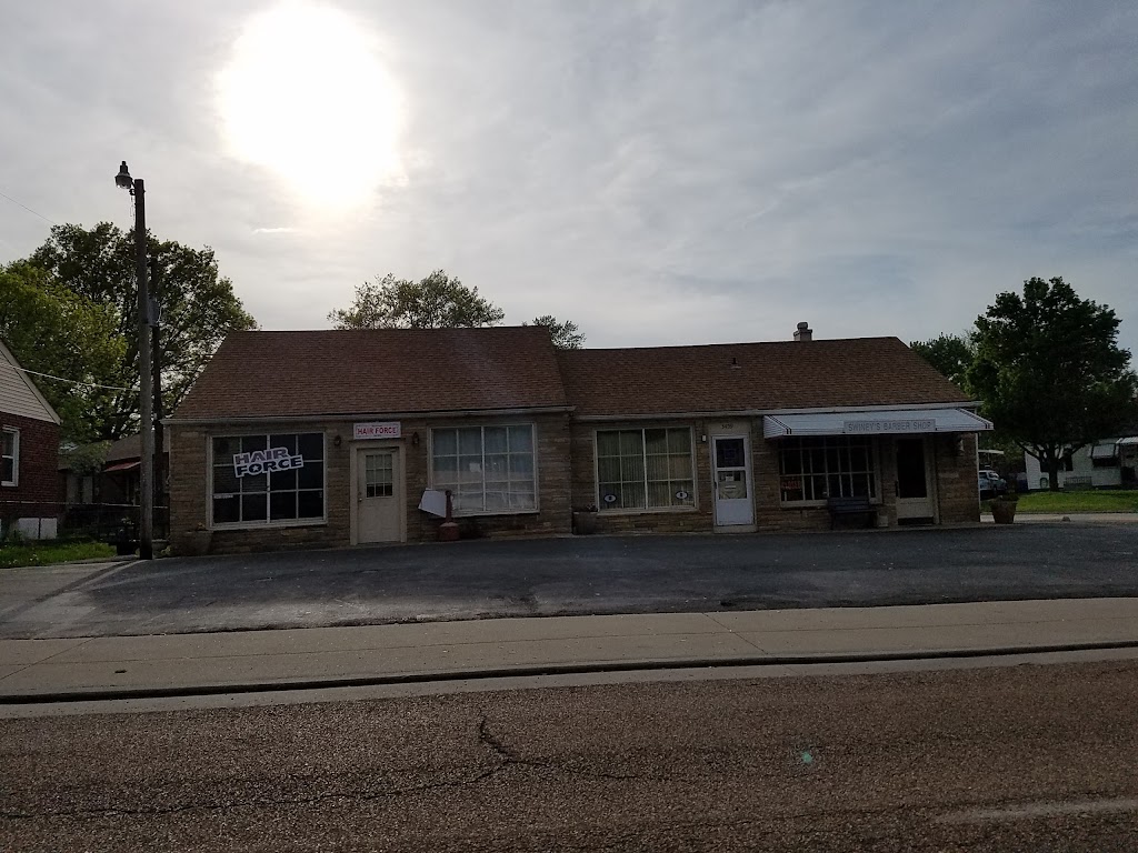 Swiney's Barber Shop 63074