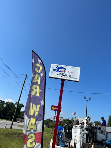 Nip's carwash en Brunswick