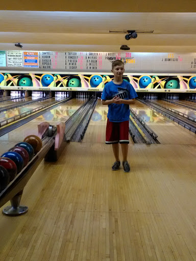 Bowling Alley «Green Lake Lanes Inc», reviews and photos, 7930 E Genesee St, Fayetteville, NY 13066, USA