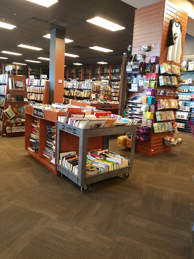 Record Store «Bull Moose», reviews and photos, 456 Payne Rd, Scarborough, ME 04074, USA