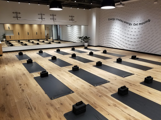 Sportswear Store «lululemon athletica», reviews and photos, 152 South Avenue, Bloomington, MN 55425, USA