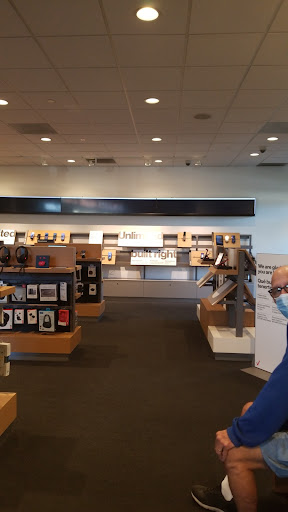 Cell Phone Store «Verizon», reviews and photos, 1715 Trancas St a, Napa, CA 94558, USA
