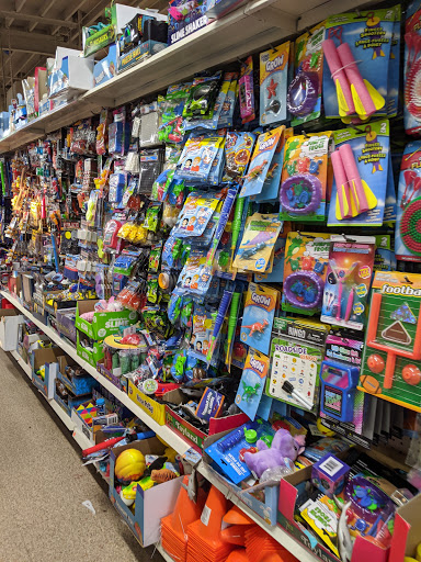 Dollar Store «Dollar Tree», reviews and photos, 1825 Salvio St, Concord, CA 94520, USA