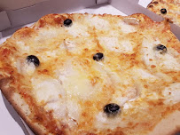 Pizza du Pizzas à emporter Kiosque à pizzas Tournon sur Rhône à Tournon-sur-Rhône - n°18