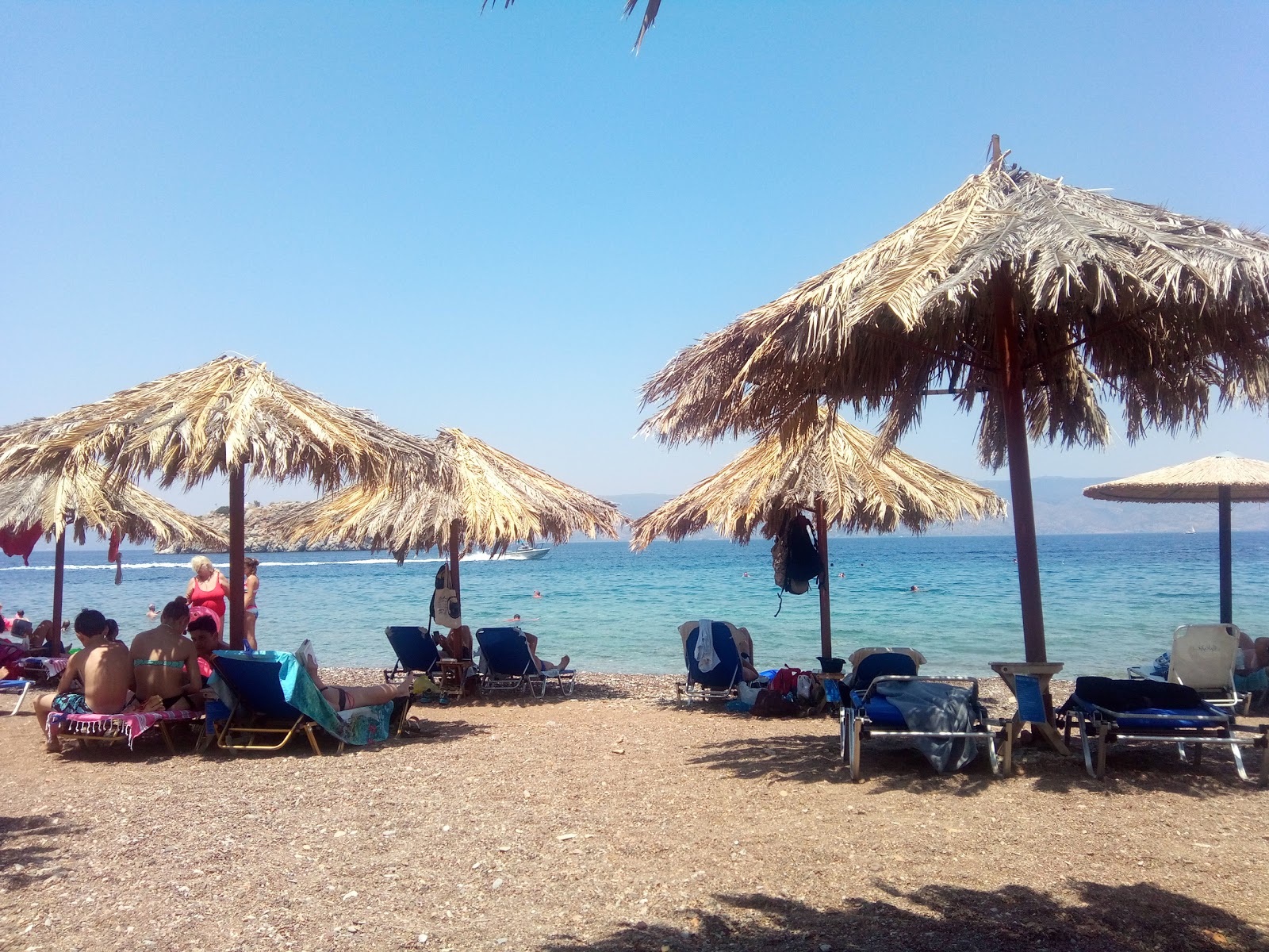 Foto di Vlychos Beach e il suo bellissimo paesaggio