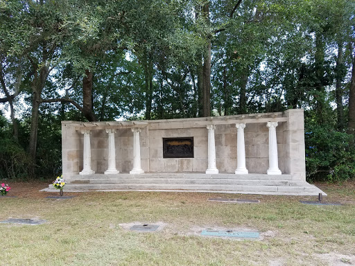 Funeral Home «Hardage - Giddens Greenlawn Funeral Home», reviews and photos, 4300 Beach Blvd, Jacksonville, FL 32207, USA