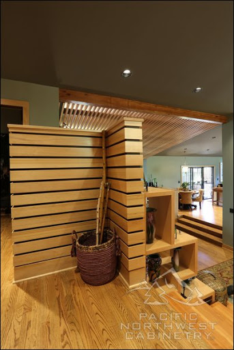 Kitchen Remodeler «Pacific Northwest Cabinetry & Remodeling», reviews and photos, 7190 SE King Rd, Portland, OR 97222, USA