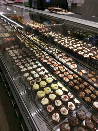 Grocery Store «Hy-Vee», reviews and photos, 9409 Zane Ave N, Brooklyn Park, MN 55443, USA