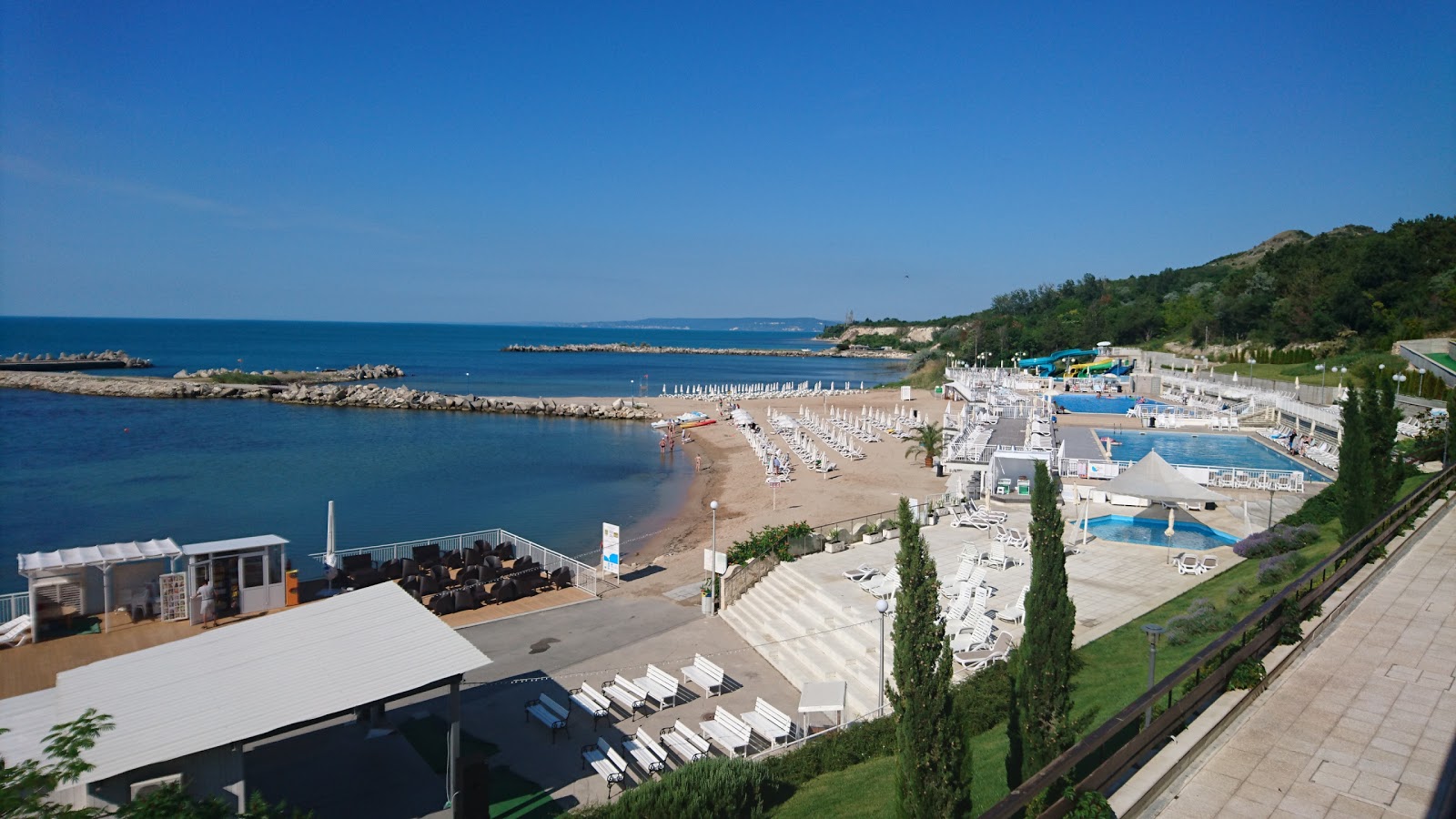 Photo of White Lagoon beach hotel area