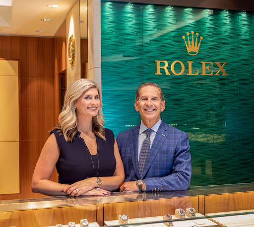 Jewelry Store «Davis Jewelers», reviews and photos, 9901 Forest Green Blvd, Louisville, KY 40223, USA