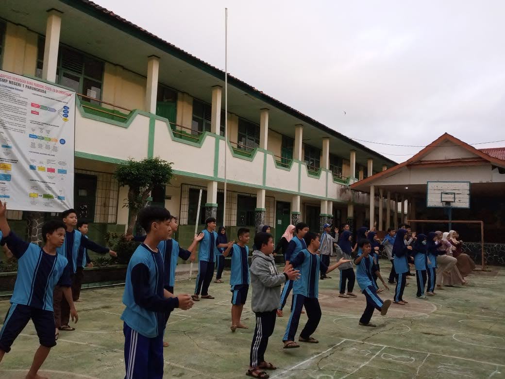 Foto SMP  Negeri 1 Parungkuda, Kab. Sukabumi