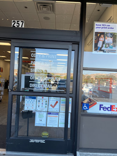 Print Shop «FedEx Office Print & Ship Center», reviews and photos, 257 W Calaveras Blvd, Milpitas, CA 95035, USA