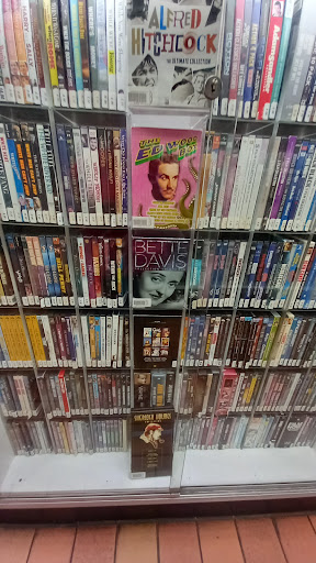 Collectibles Store «The Exchange», reviews and photos, 3225 Cleveland Ave NW, Canton, OH 44709, USA