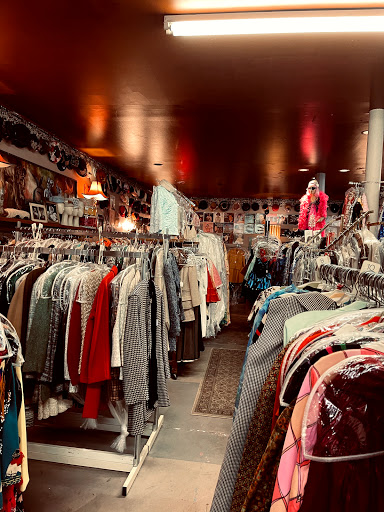 Used Clothing Store «Decades Vintage Clothing», reviews and photos, 627 S State St, Salt Lake City, UT 84111, USA