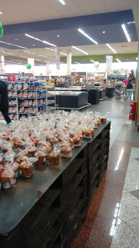 Comentários e avaliações sobre Supermercados Pague Menos