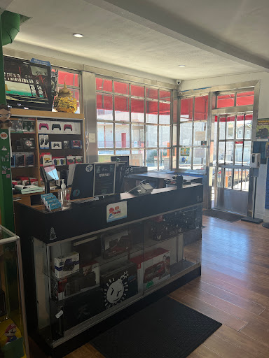 Video Game Store «World 8», reviews and photos, 1057 S Vermont Ave, Los Angeles, CA 90006, USA