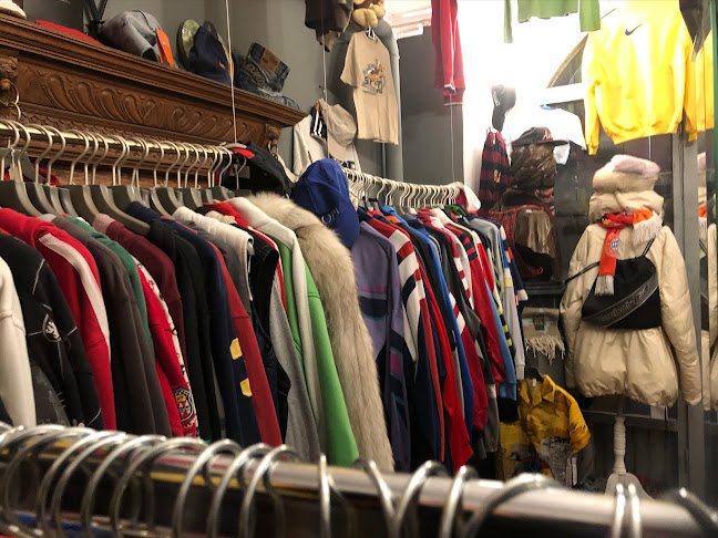ALMO vintage - Prodejna použitého oblečení