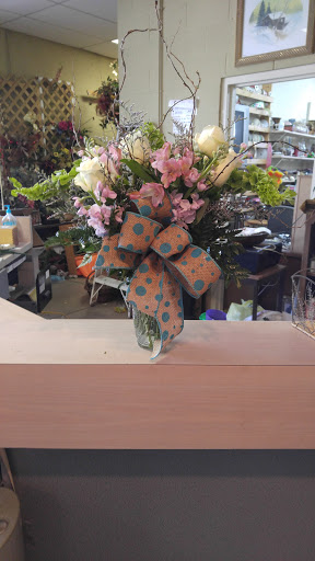 Florist «Blossom Shoppe», reviews and photos, 102 E Washington St, Princeton, KY 42445, USA
