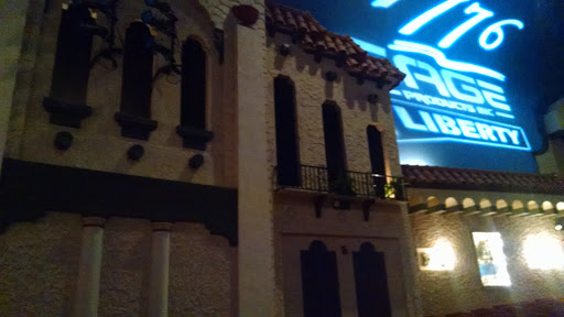 Performing Arts Theater «Raue Center For The Arts», reviews and photos, 26 N Williams St, Crystal Lake, IL 60014, USA