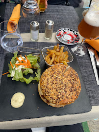 Hamburger végétarien du Restaurant La Tablenvie à Bonneville - n°3