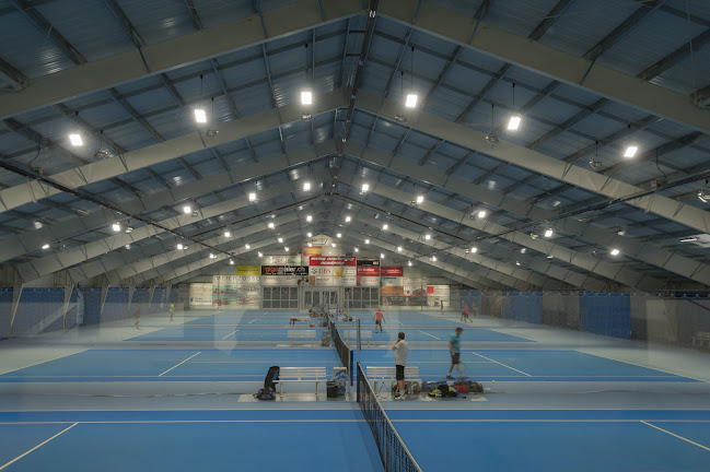Sportcenter Blue Point Badmintonhalle Blue Shuttle - Restaurant